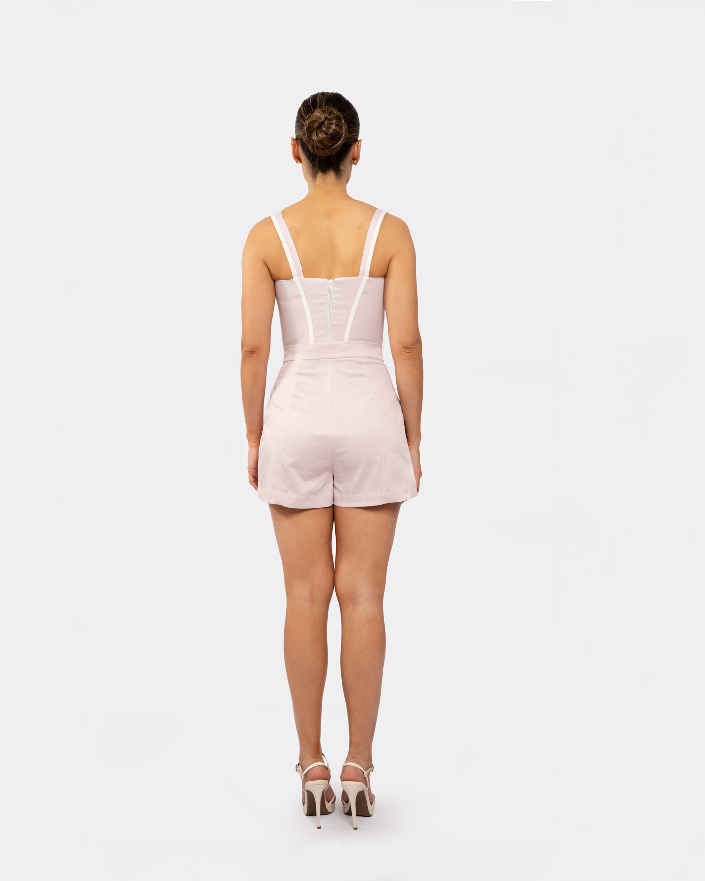 SHORT ORIANA