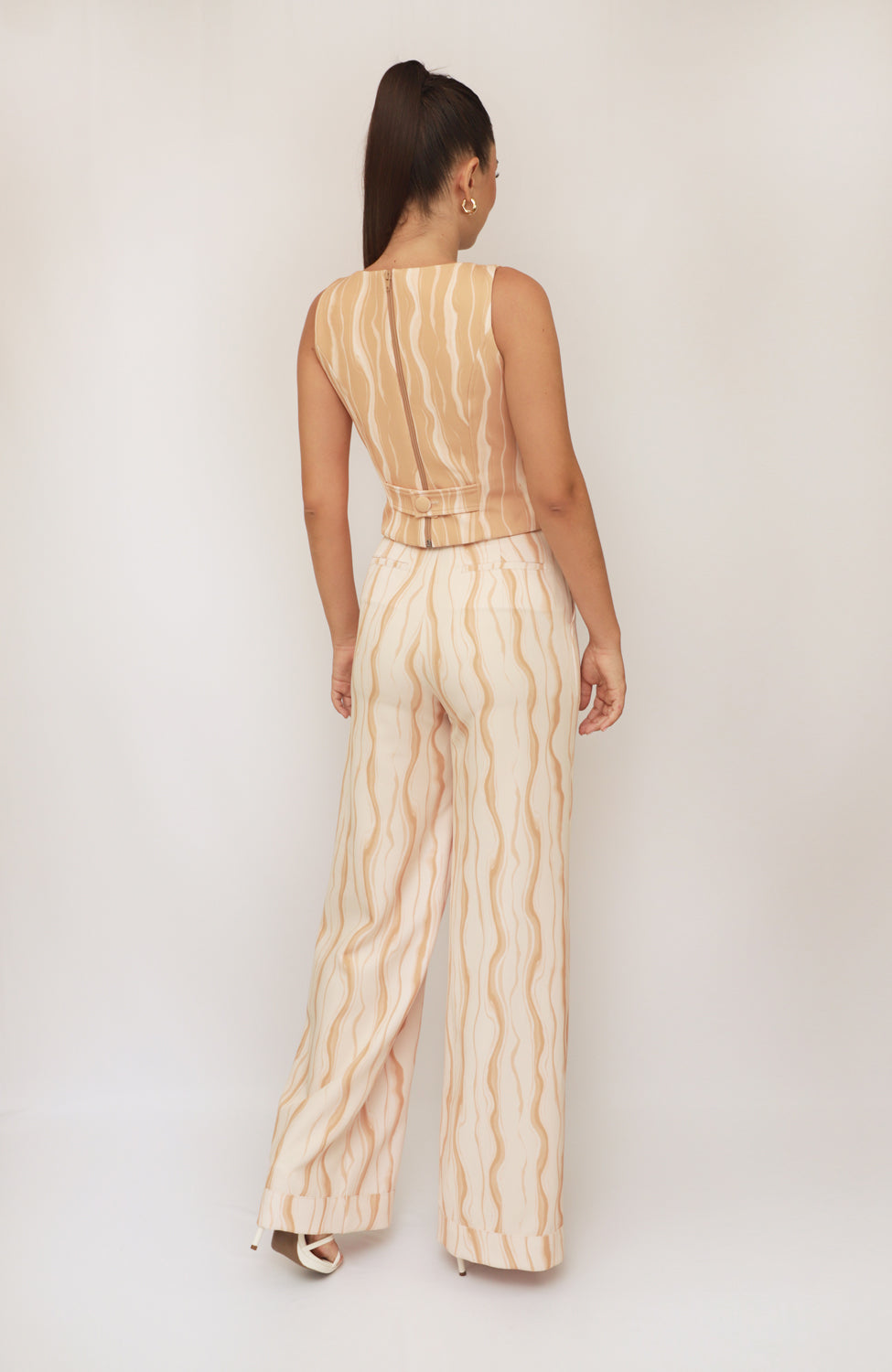 HABANA VEST • Ondas Camel