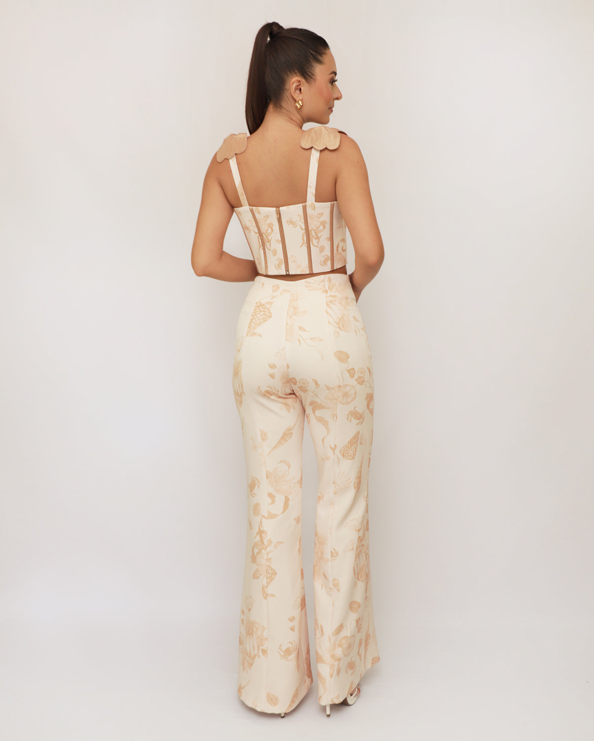 COROZAL CROPTOP • Coraza Crema