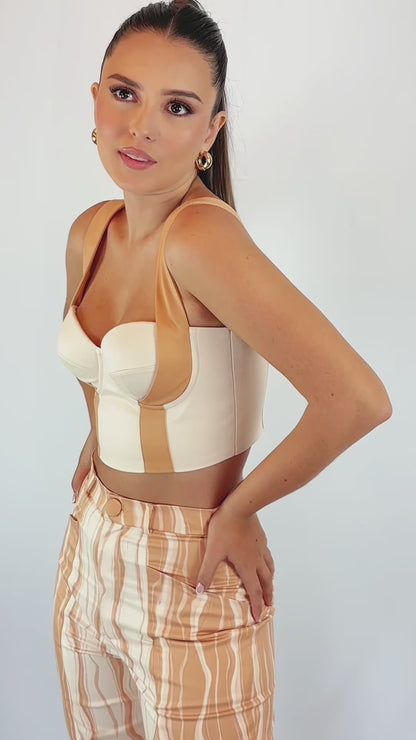 BARÚ CROPTOP • Cream/Camel